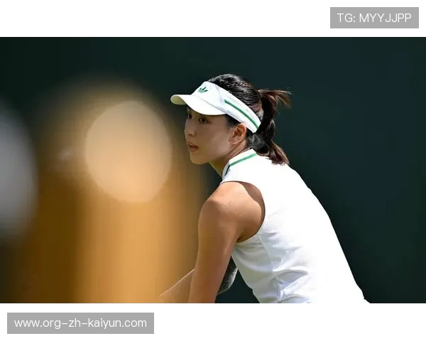 王欣瑜柏林站爆冷掀翻 17 号种子 首盘 6-3 强势破发卡萨金娜